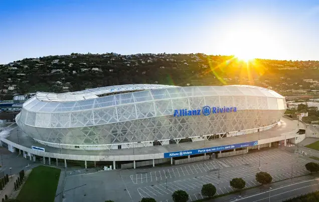 Arenabild över Allianz Riviera