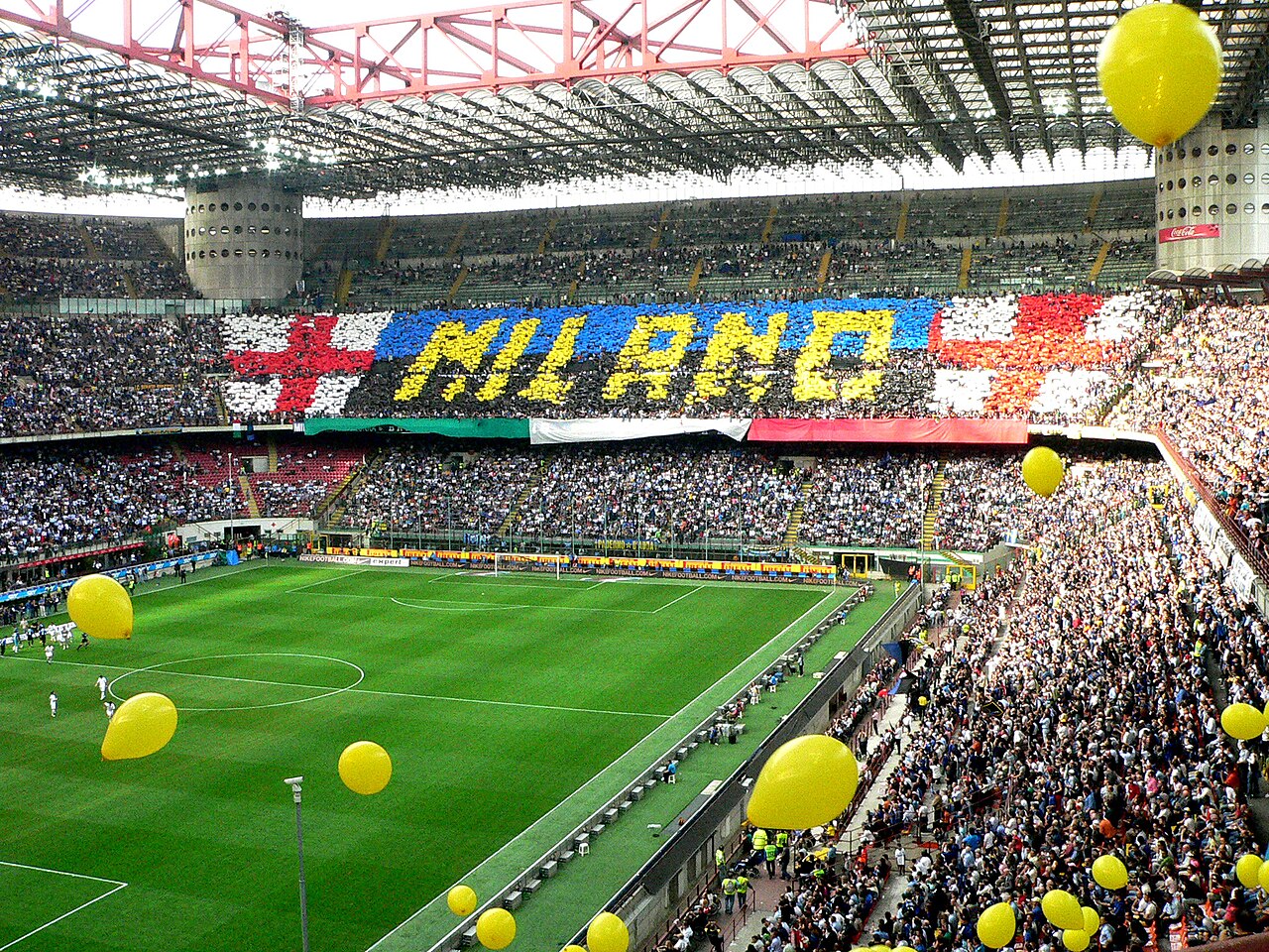 Arenabild över San Siro